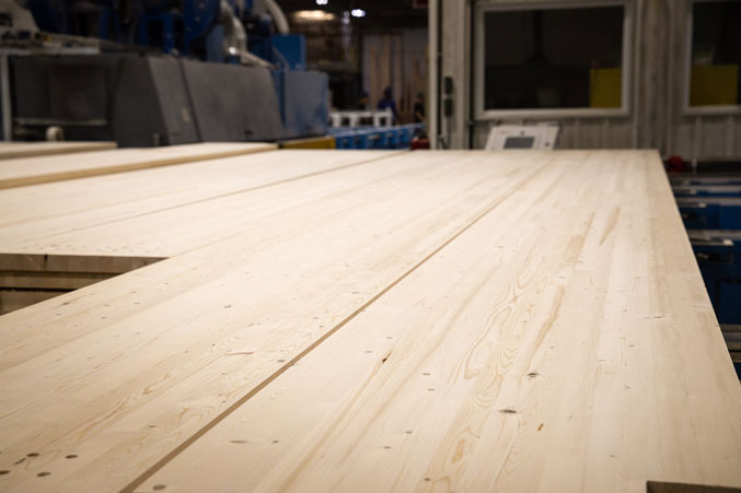 Pre drilled Glulam engineered SPF Timber beam to fit specifications